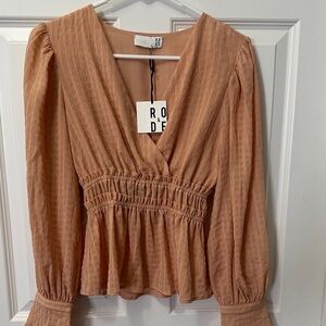 Ro & De Women's Apricot V-Neck Blouse